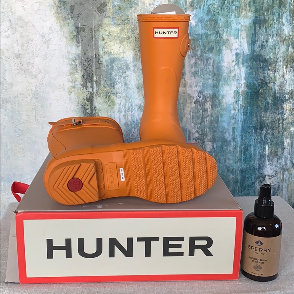 Hunter US6 EU37 Marigold Orange Short Boots NIB